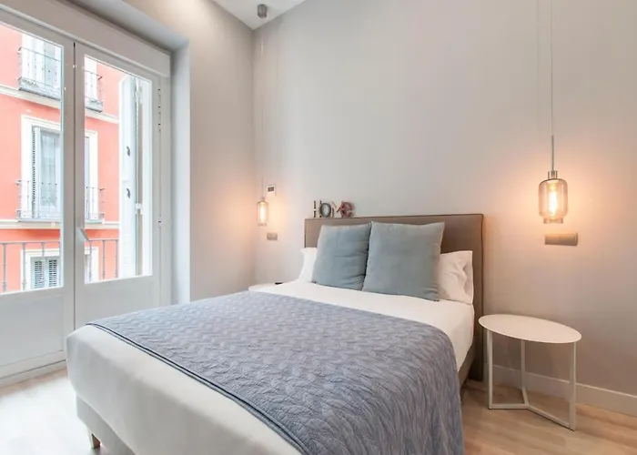 Arenal Suites Gran Via
